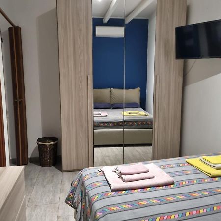 Mizzica Bed And Breakfast คาตาเนีย ภายนอก รูปภาพ
