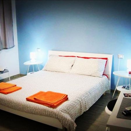 Mizzica Bed And Breakfast คาตาเนีย ภายนอก รูปภาพ